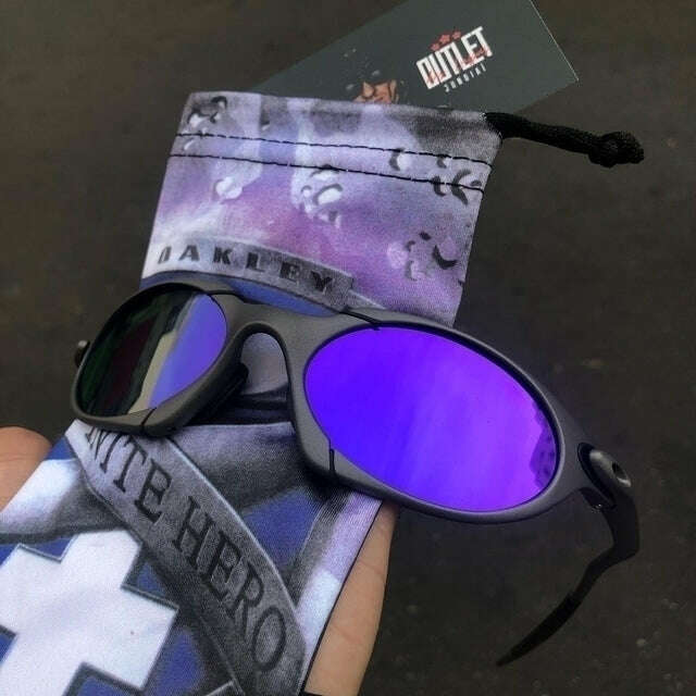 09E77CAE-47DC-46EB-A10E-0AFFD3DE2B5B