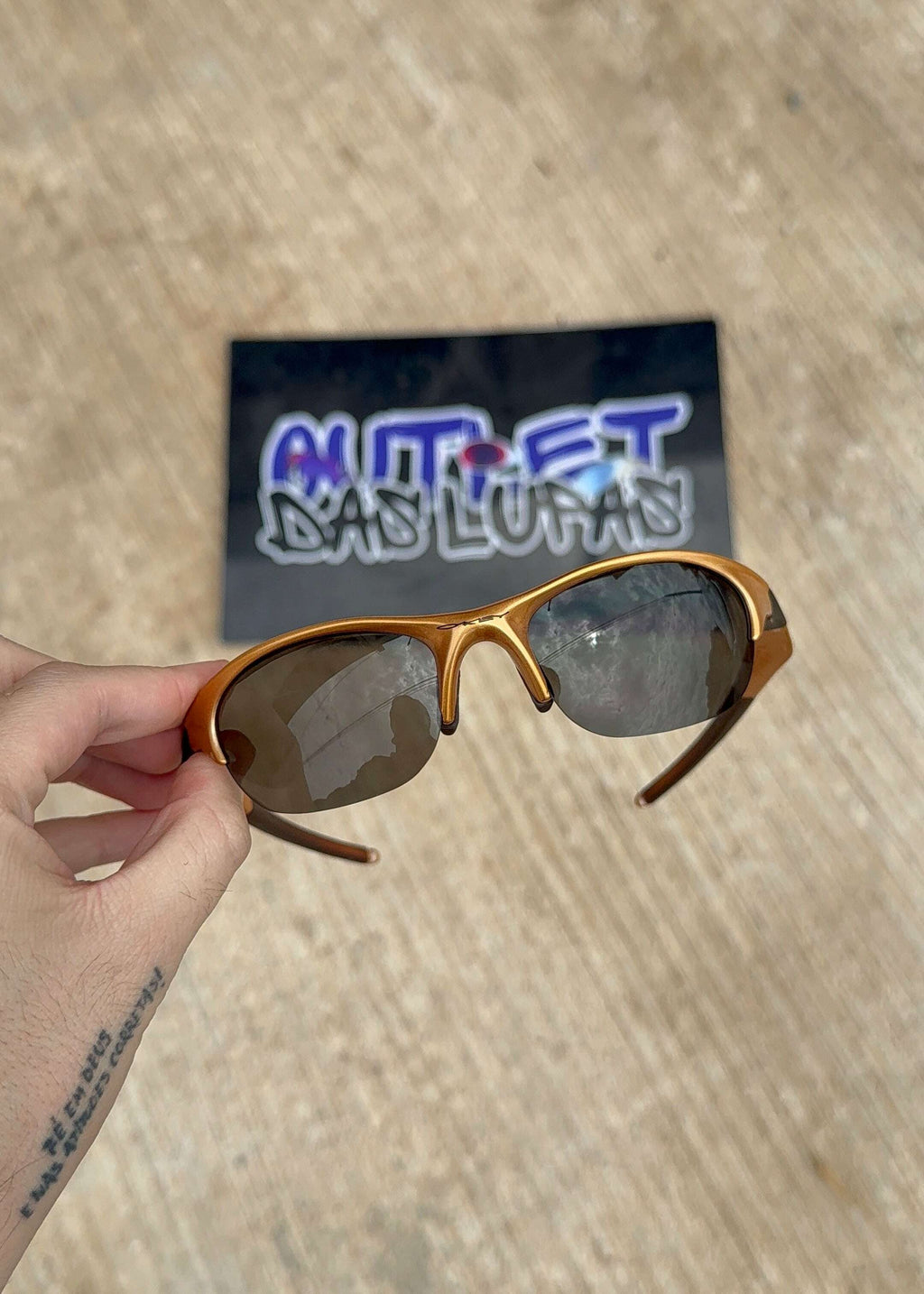 10298722-DAC9-4A89-84BE-F703EABF8D03