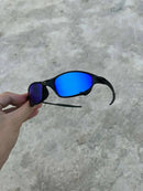 12F4196A-C108-420B-9E8C-04AE0337602D