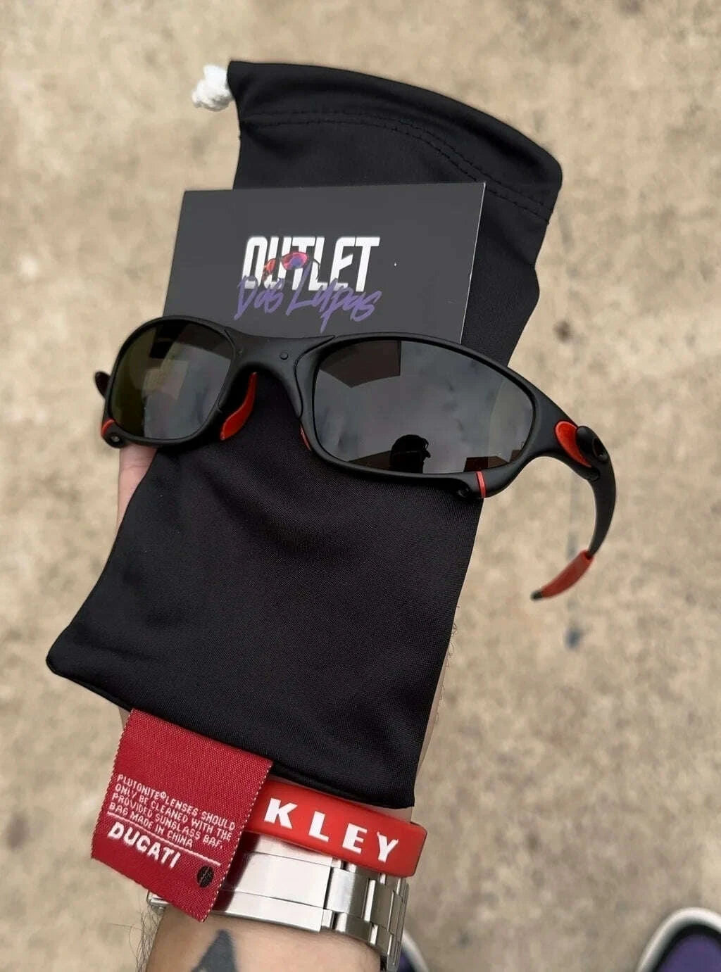 13C82333-57C8-45B8-8740-D67801ED6D2A