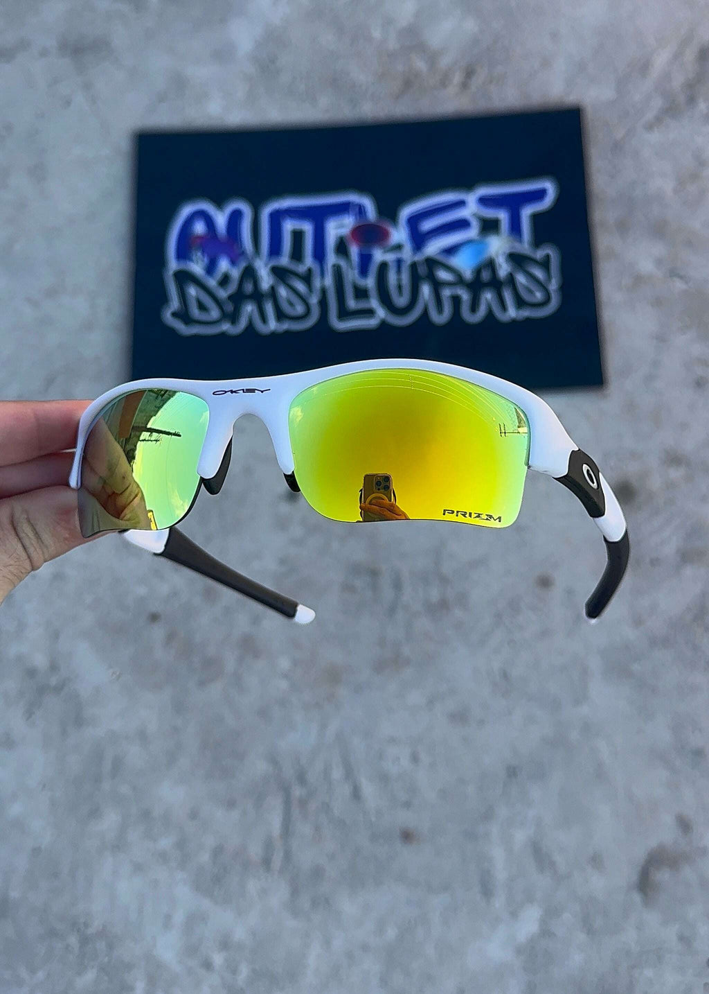 18458B65-1793-4C90-95FA-90A634295621