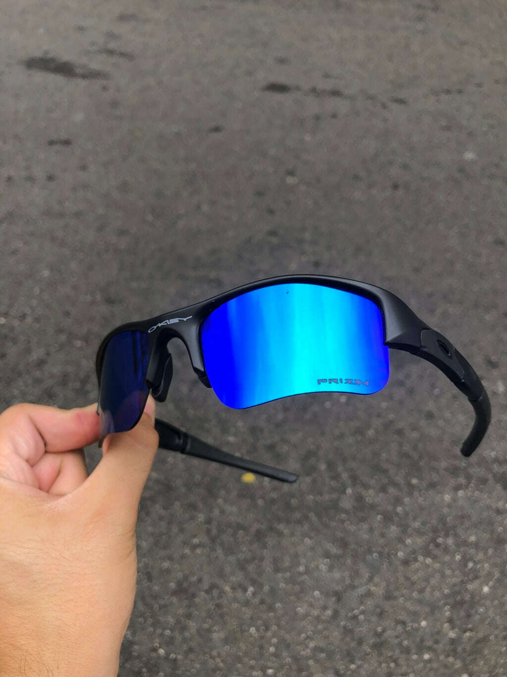 184AEBD3-1A27-4E74-BB9B-1D98E1526D81