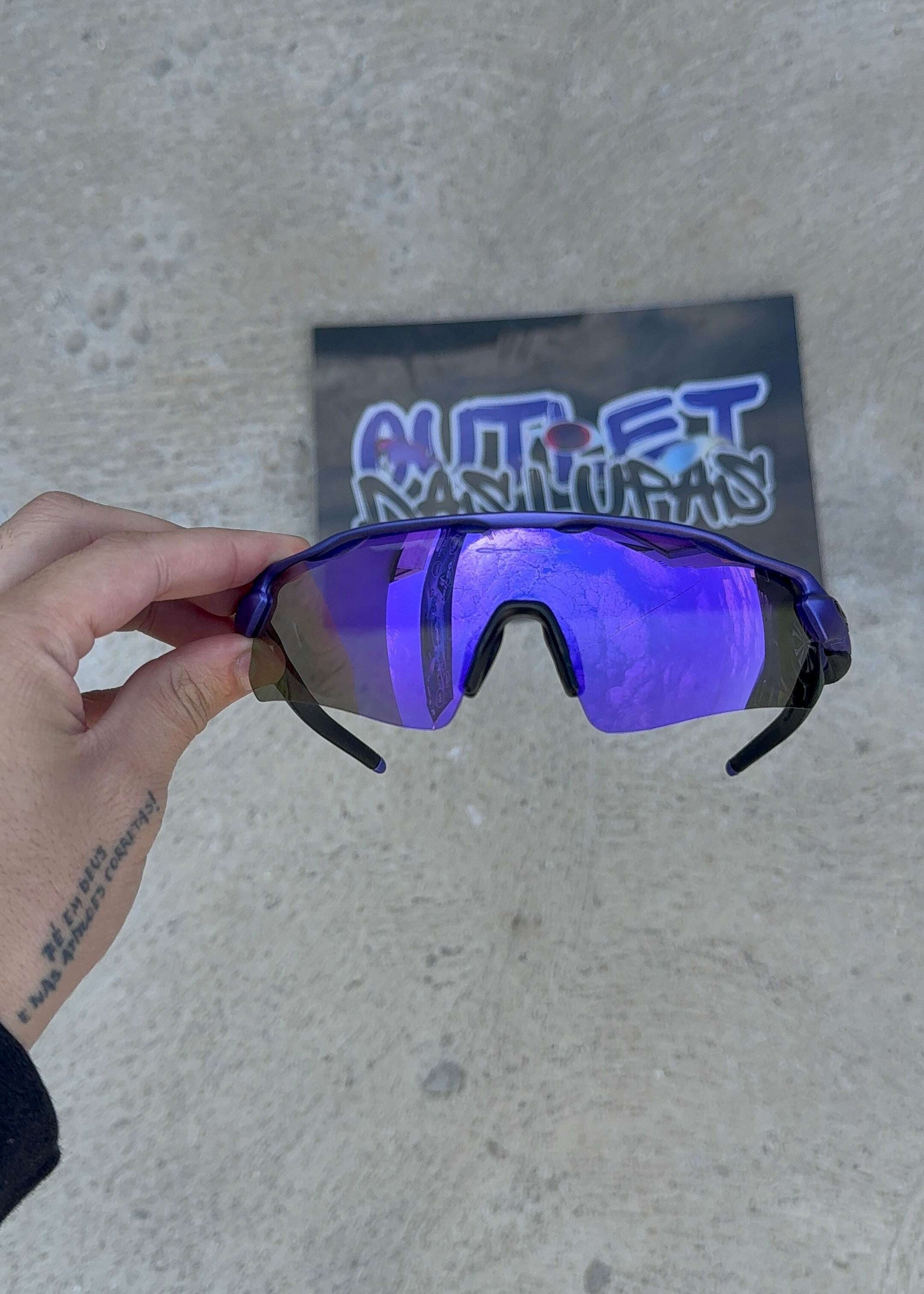 19ECB35F-D960-4C85-9507-335B0AA48BBD