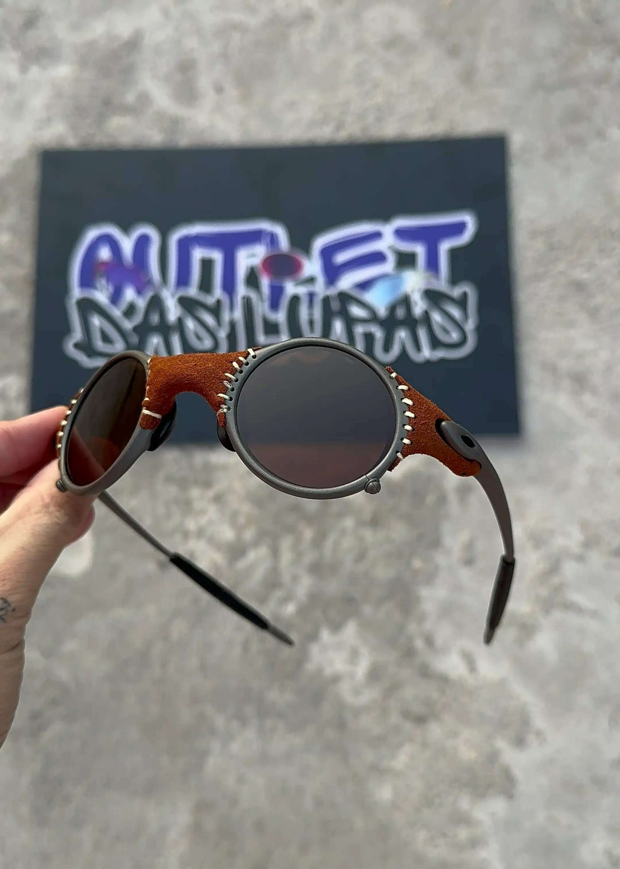 2012D11F-0EBA-41F8-8486-0F85563EF1CB