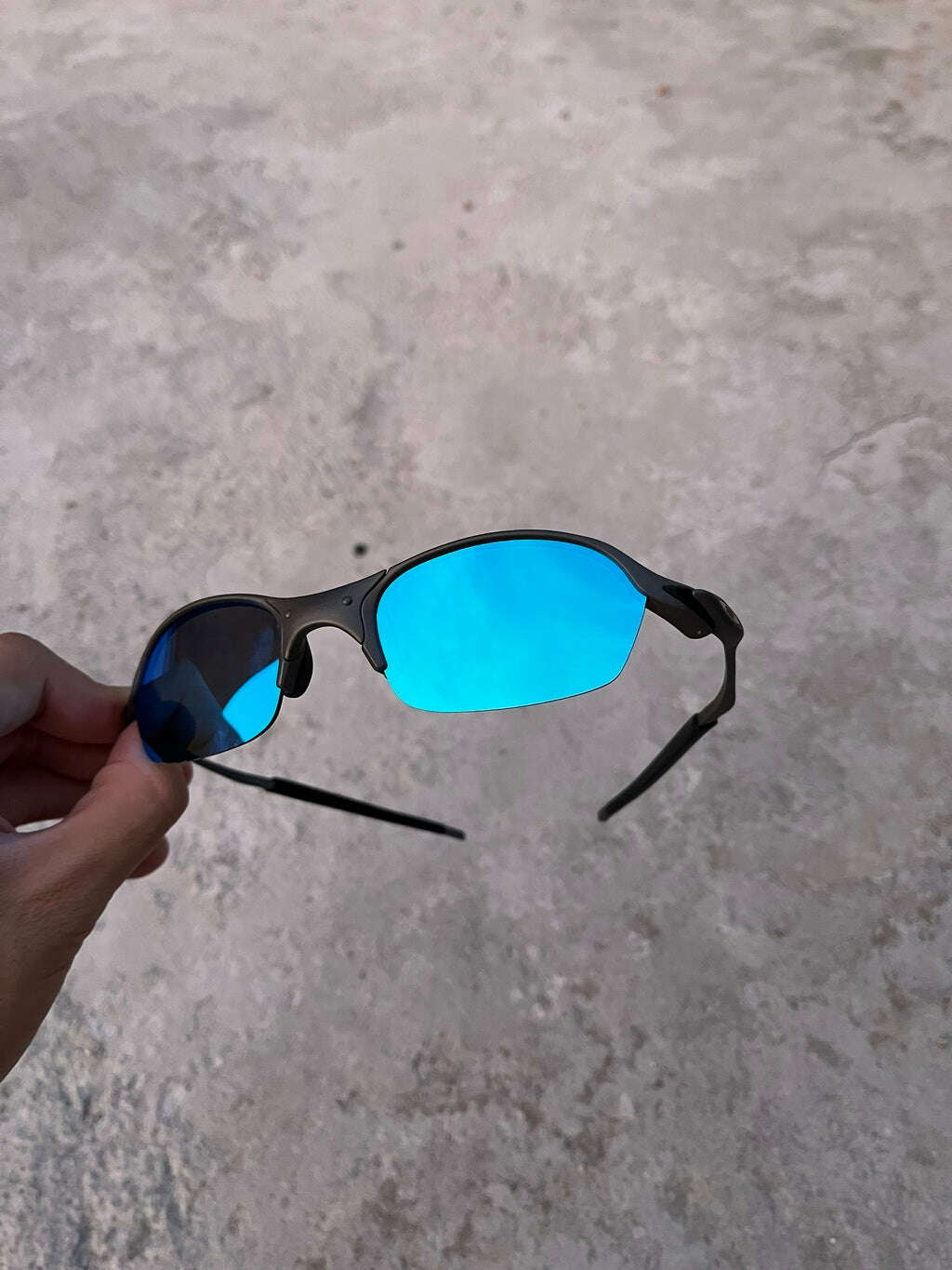 33755083-FBBC-416C-9C02-492D33970352