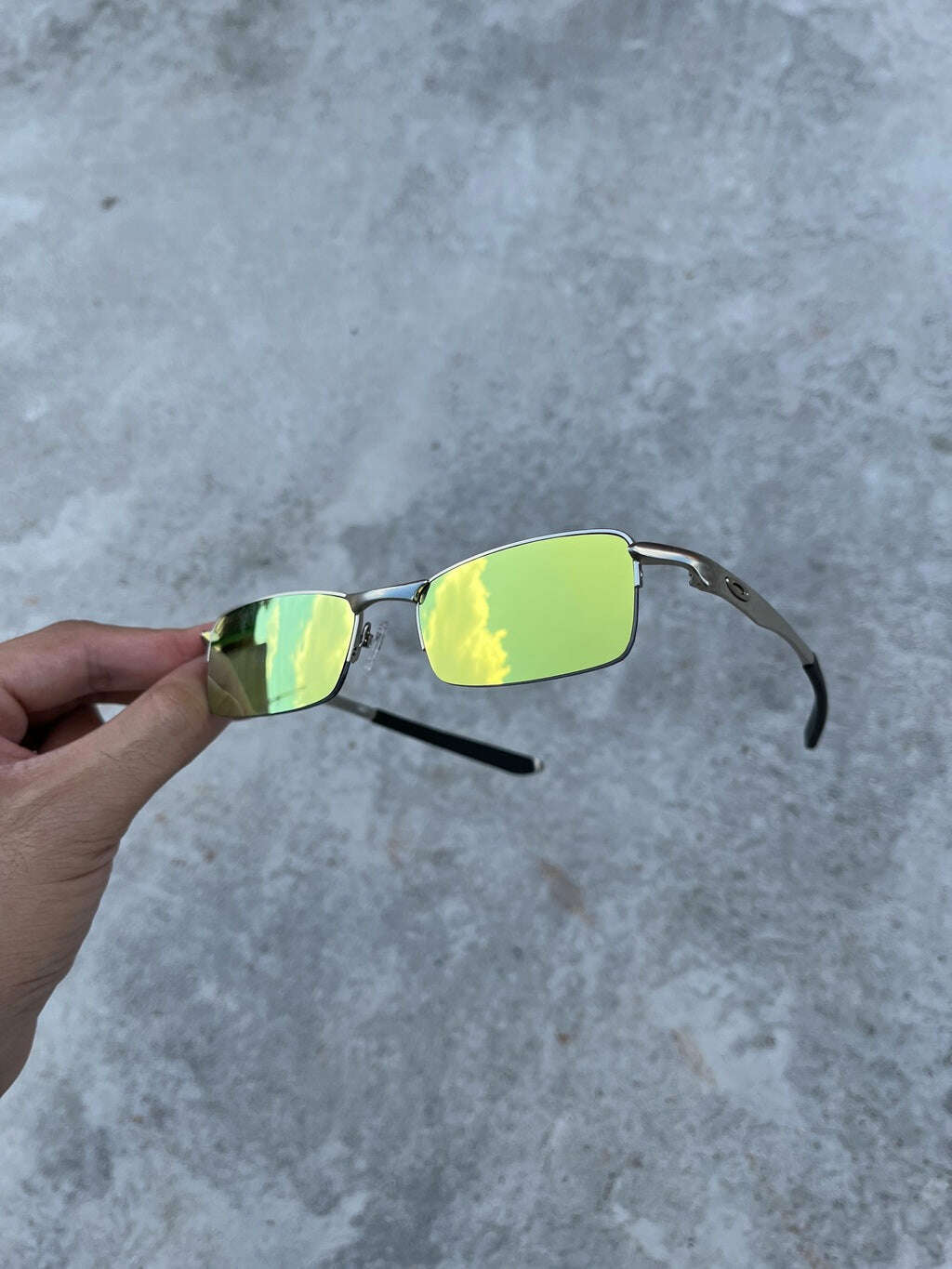 34E80885-E897-445D-BDE7-2CD17A2B3717