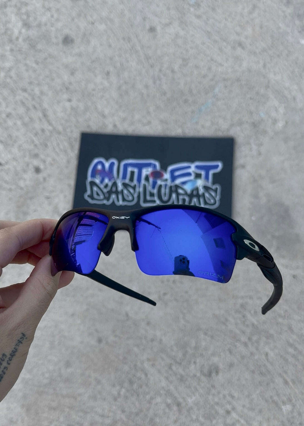 38B85346-53C2-4064-BD57-FB53B88B90BB