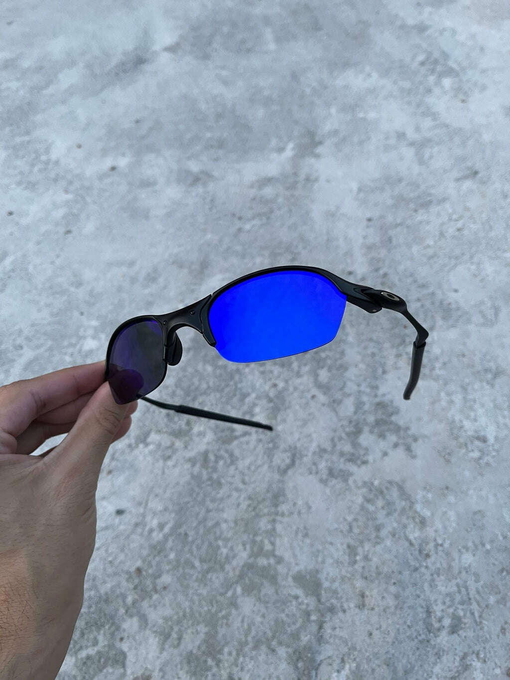 41A4ED7C-9BC4-45CD-818F-7C2C567694A9