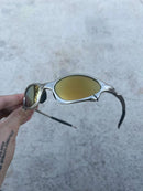 46034DC2-38D6-4954-AA46-0A01630FD5D4