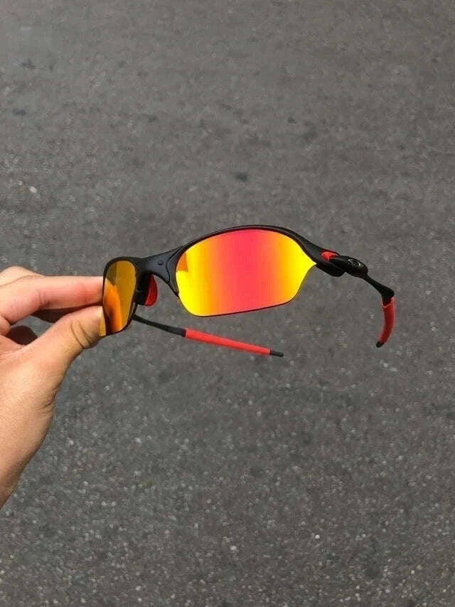 48B91EF5-7BEC-4F02-99CD-4D6D388CC1A8