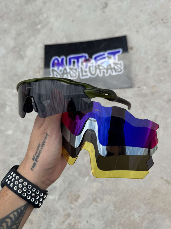 4B27EDEB-3909-4749-873C-E65CC4820760