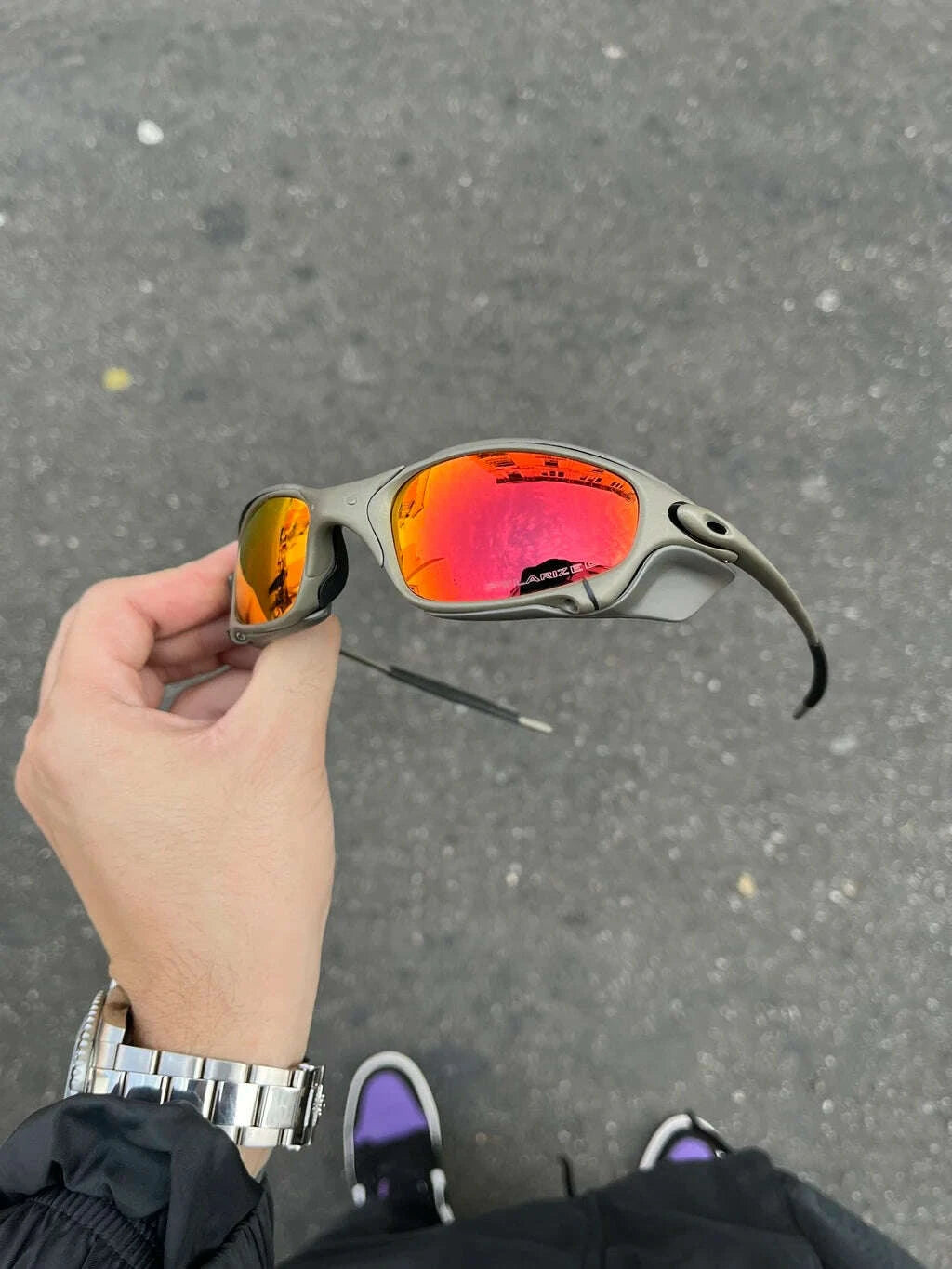 57827641-F413-4F81-87EC-72D1390BBC3E