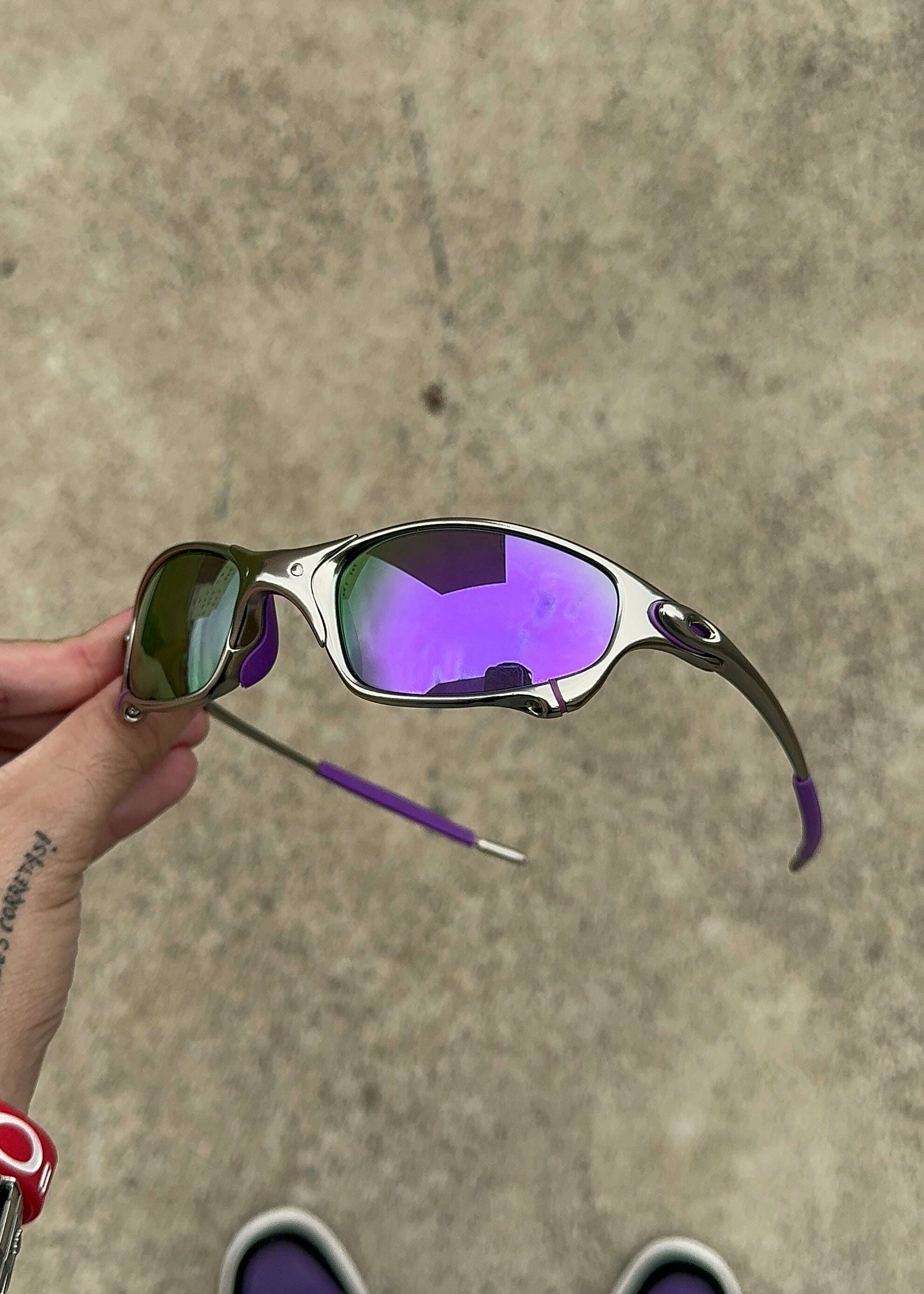 598CEBB6-5791-4783-98D4-F48AA333A228