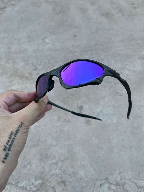 5A5D8933-92C3-4E6E-83C6-863BCF903913