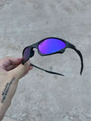 5A5D8933-92C3-4E6E-83C6-863BCF903913