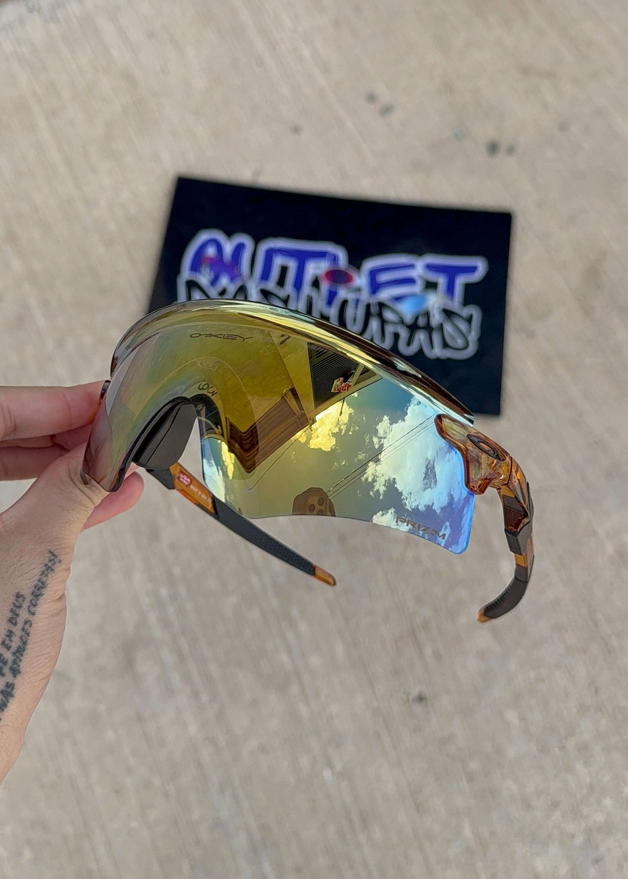 6A6C892A-5B6F-499D-A10B-E19D1CF4DD17