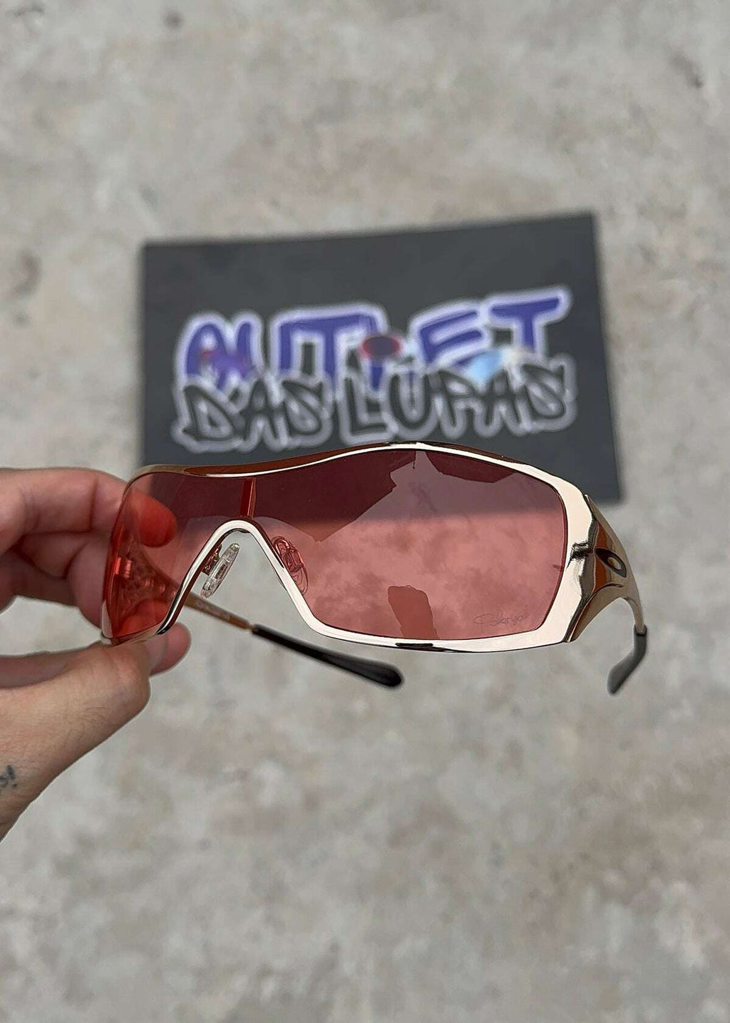 6C2116C6-6902-409B-A6A8-607B5225C8D2