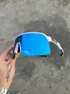 76CD3ADD-AE65-4DF7-8BD4-FBFBC9F9FD0C