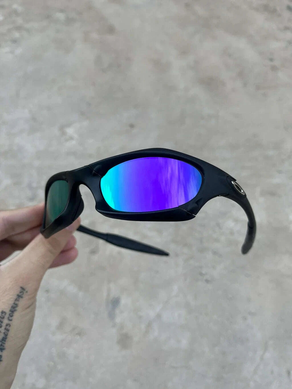 7EA34F85-CF7C-4279-B618-5231E17734D3