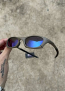 7F73E32E-B45A-44D3-9063-64CDF082D555