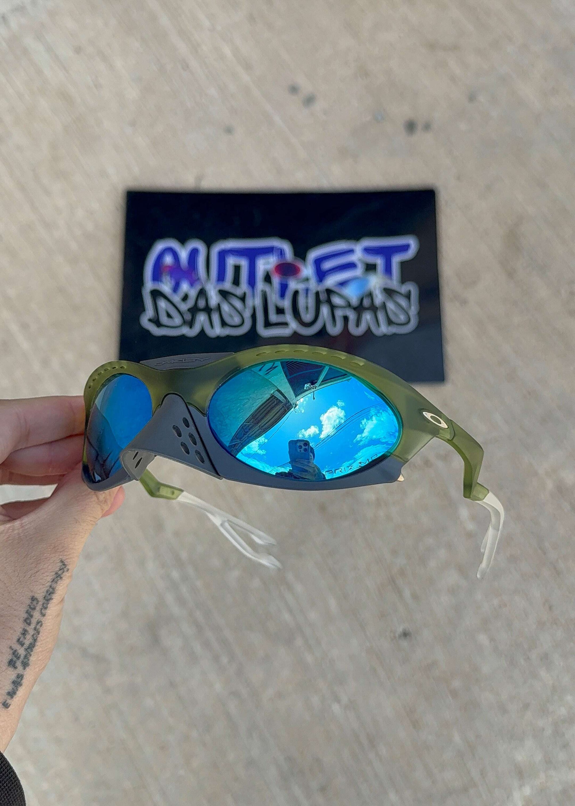 8096EF9C-90D2-458C-84BA-9BB670FA0C85