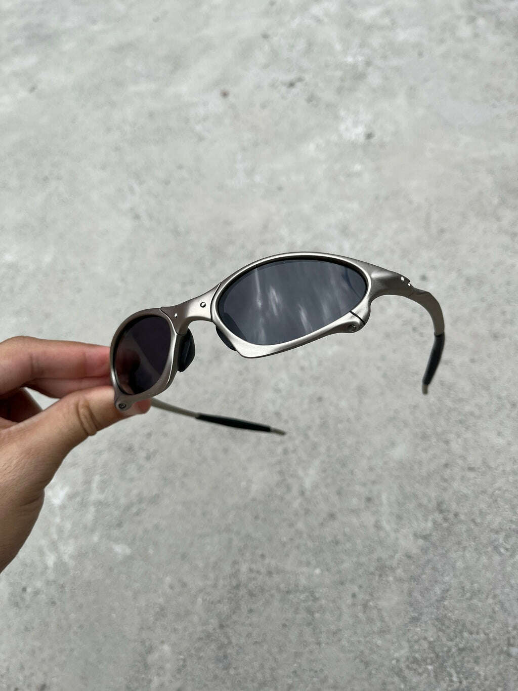 83BF19E9-504C-44A4-9329-854FD95955EB