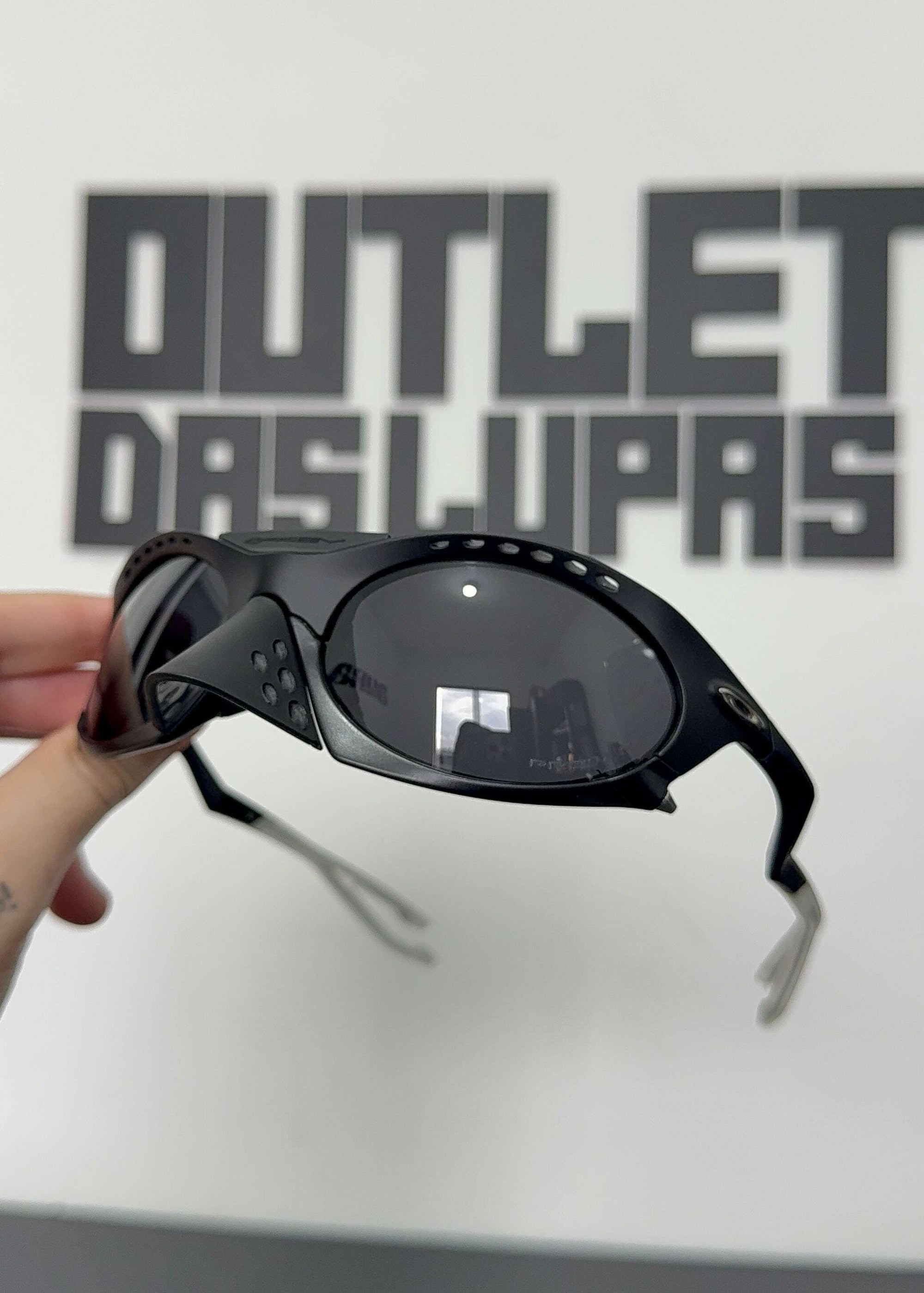 83CD4818-7141-4762-BBBA-C716CF9E1480