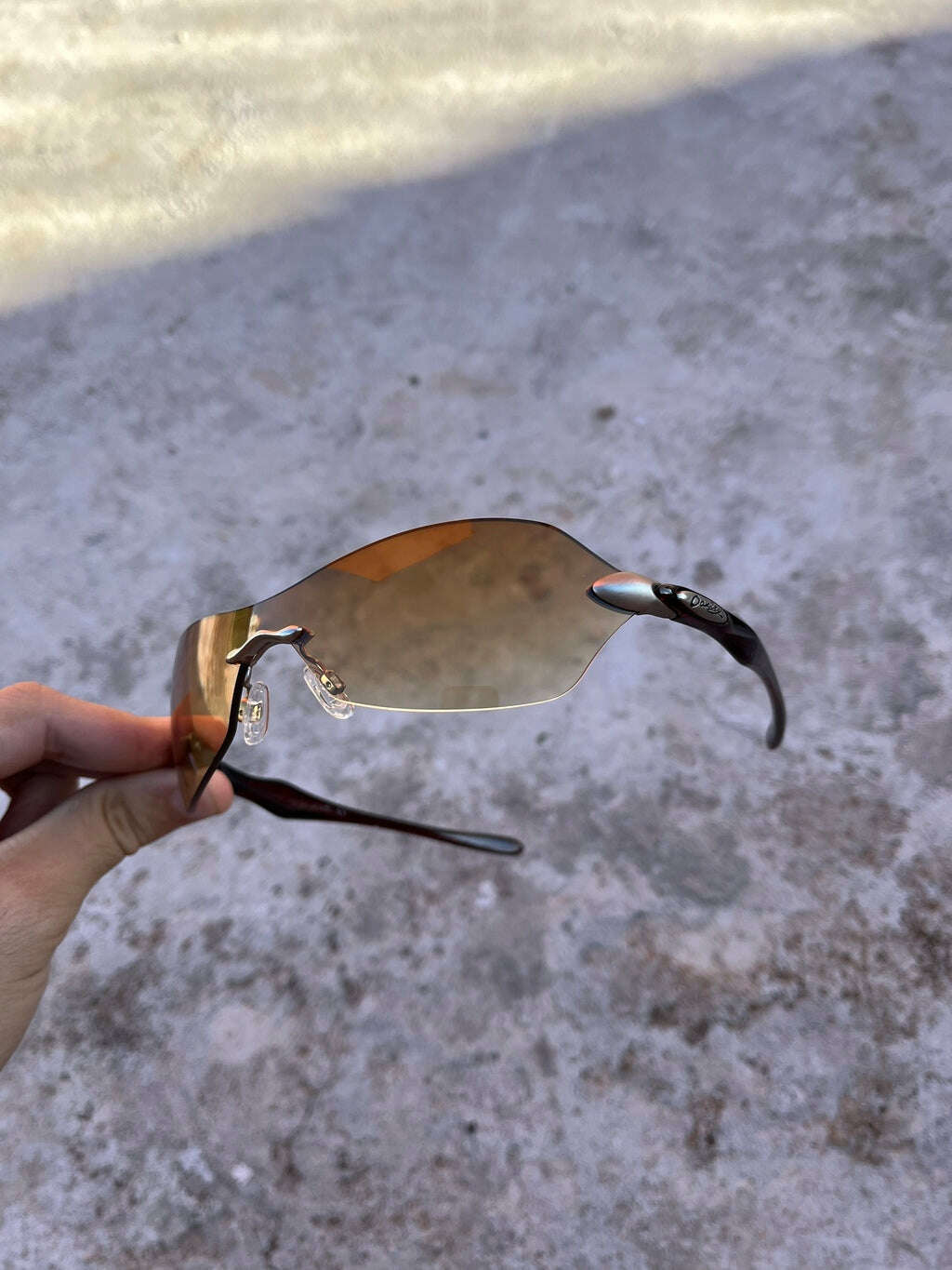 845D8495-DD5B-4DA2-AF80-A298BD6D3658