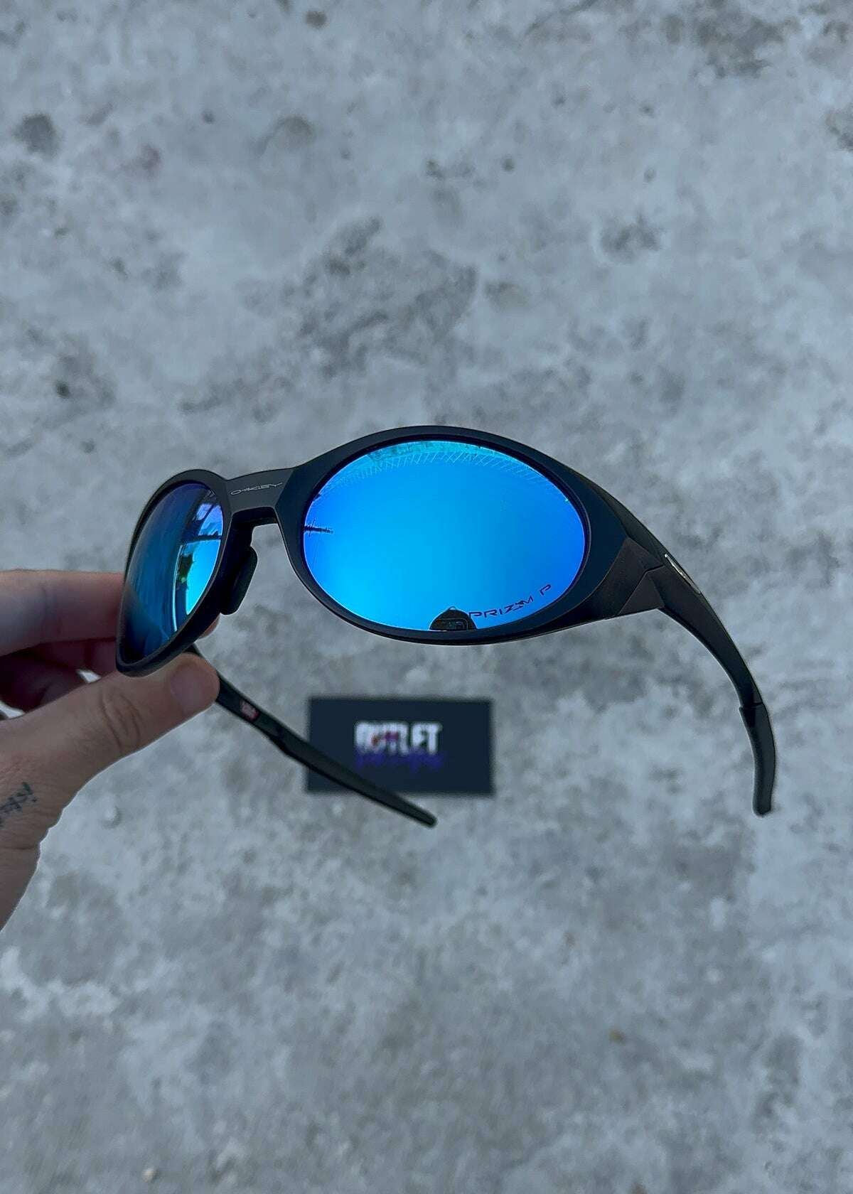 86925E37-A3FC-4CBF-86E0-1D2D7AB2D733