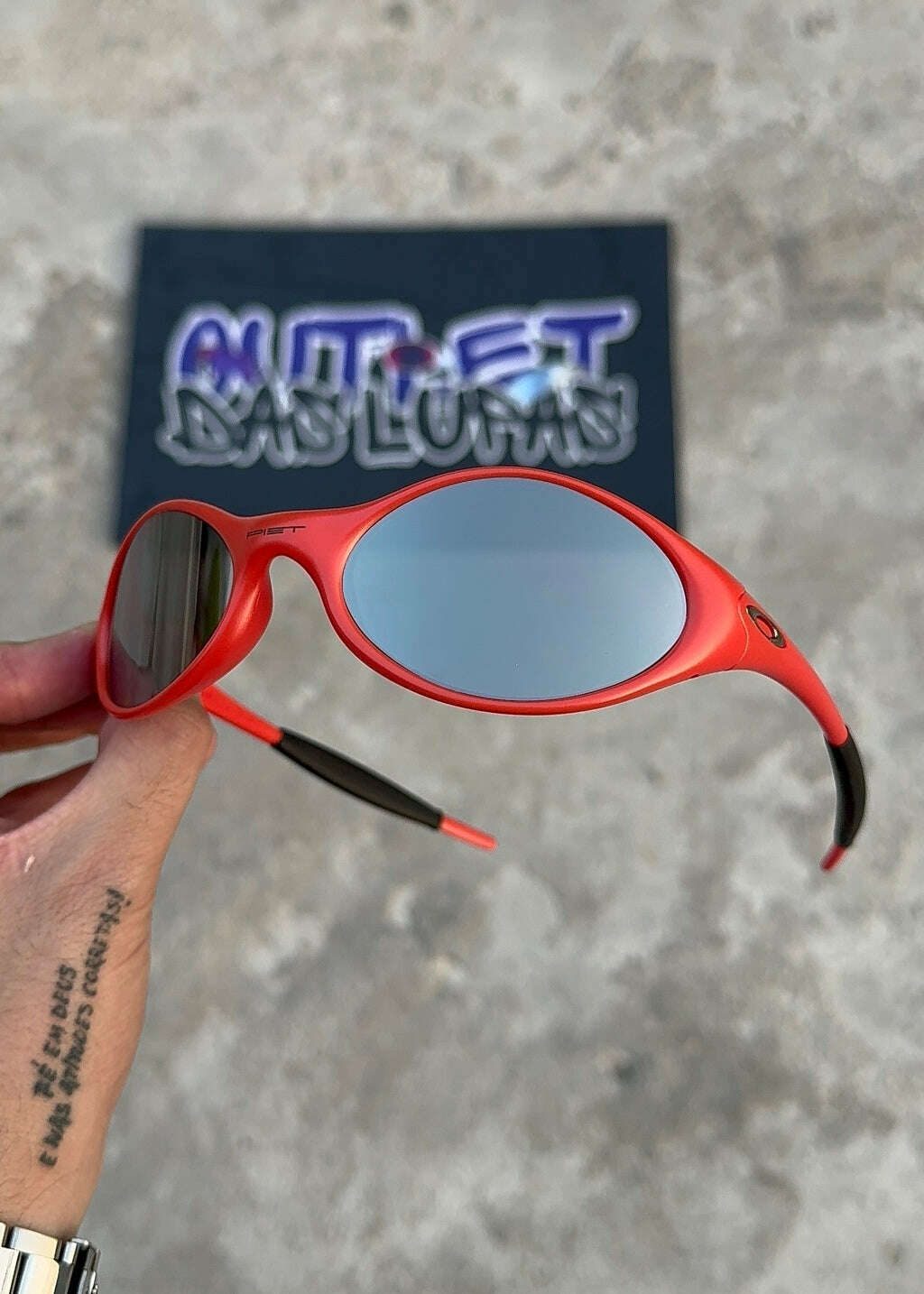 8799DBEF-4F0B-4C2A-95DE-337DFDC3E78B