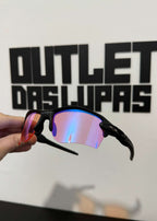 8BD6E729-A3F6-4C5E-A895-FE15BE77AE0C