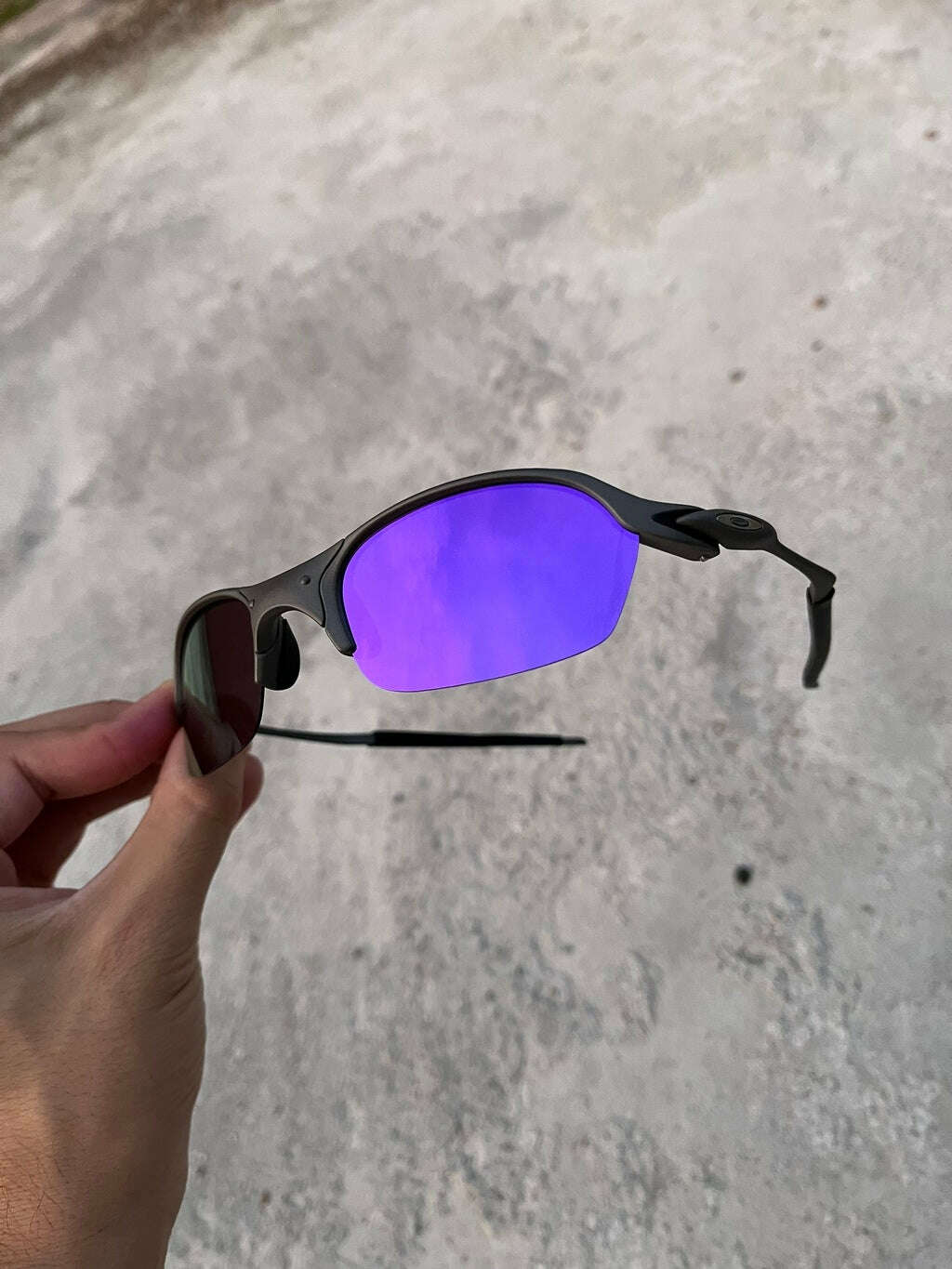 8F547582-B339-4302-89AE-C9C817989523