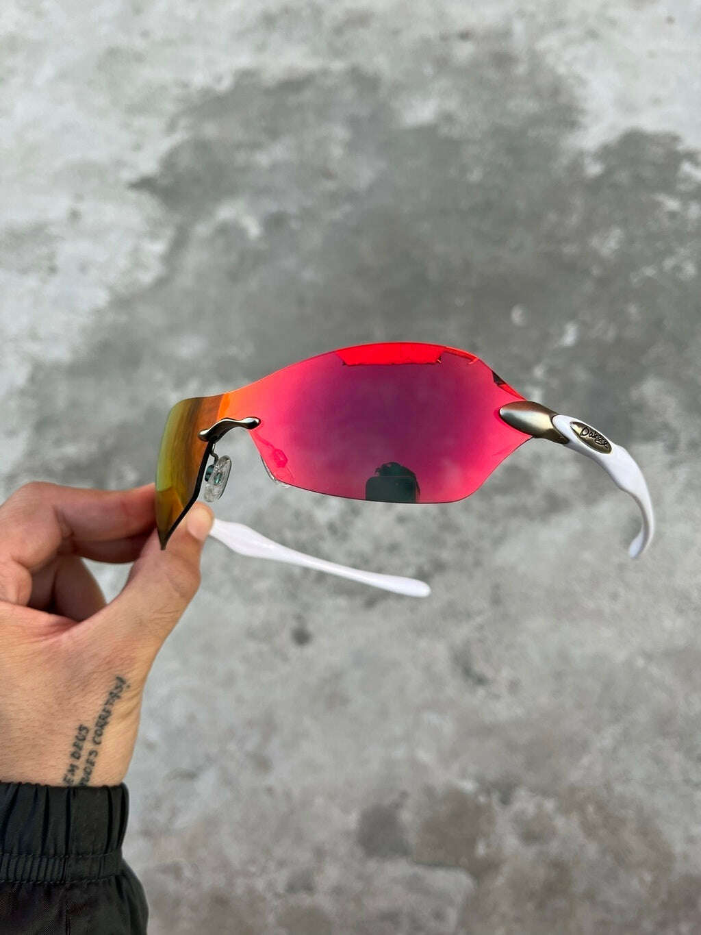 90940156-5E88-4EB5-9650-F6DA141BF475