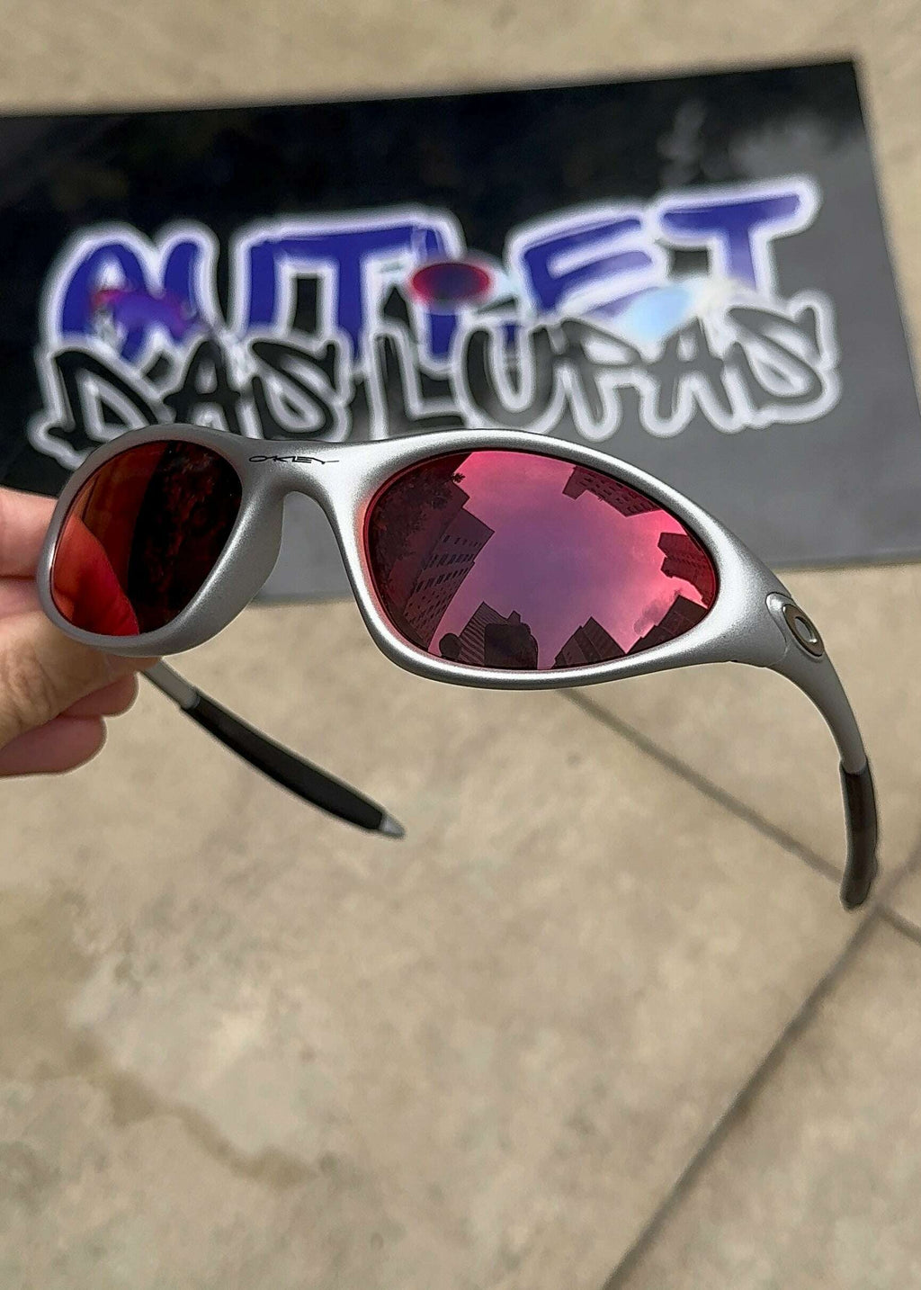 90E455D1-2CB0-4788-B4FE-A1FC908033C5