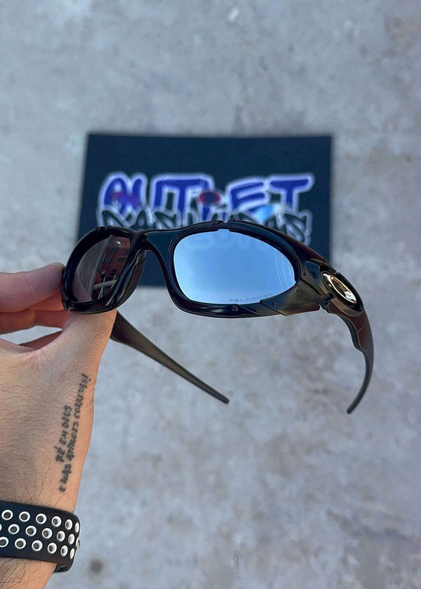 916F5485-ED0A-4E8F-BEF9-6A821FCD17E2