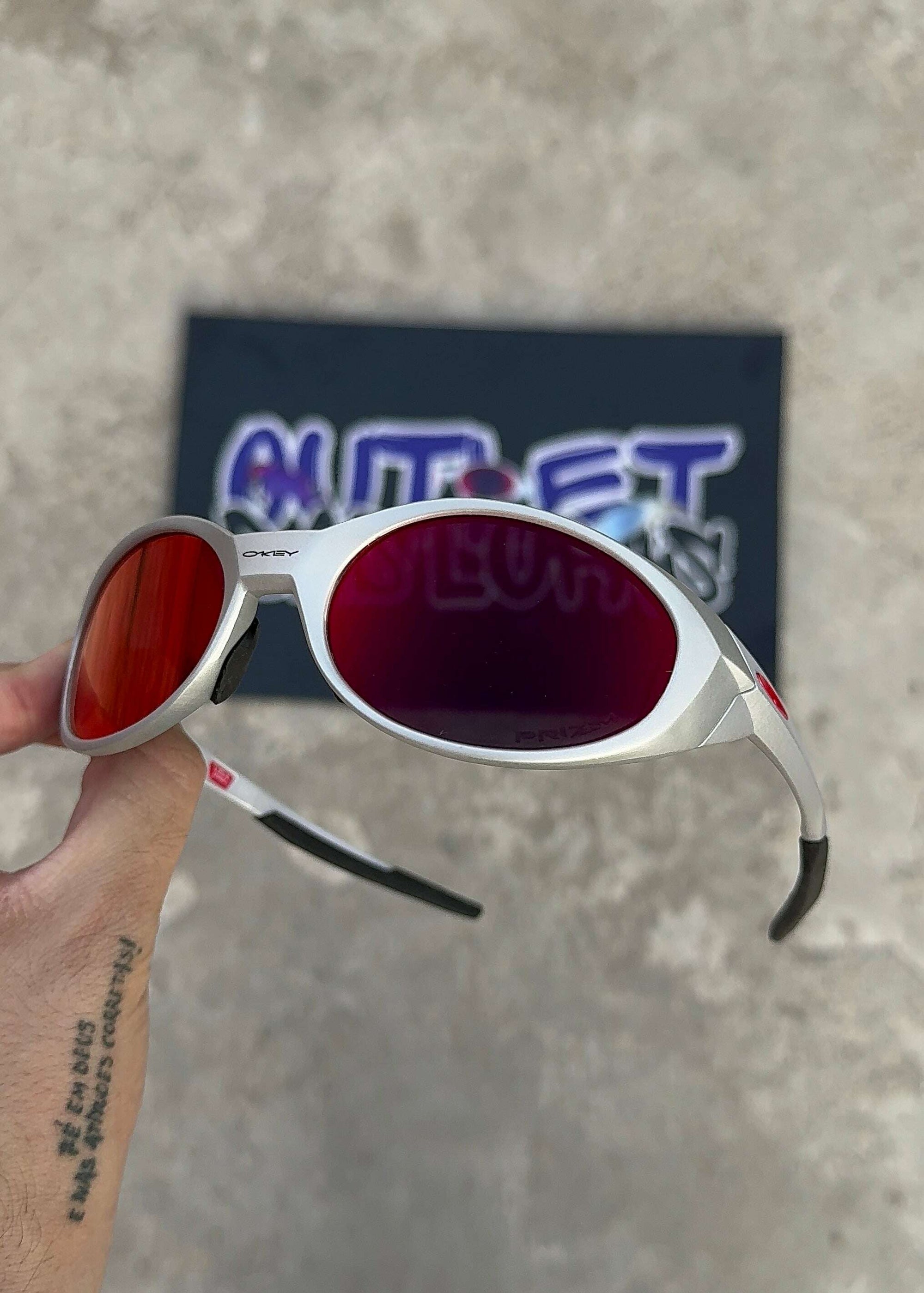 9693D95D-9614-401E-AE5C-DC808997A902