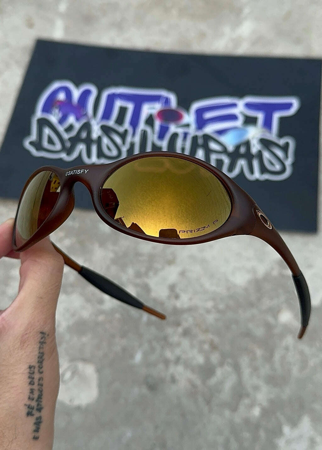 9A2DBAD5-B8DC-46F1-948C-2F7F4AC6BF5A