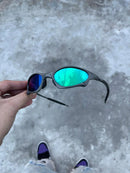 9A45E31E-80F7-42BA-97DA-B300256DE807