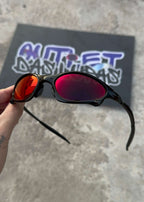 A5E9C693-17B5-4895-9A80-313A9DE000DC