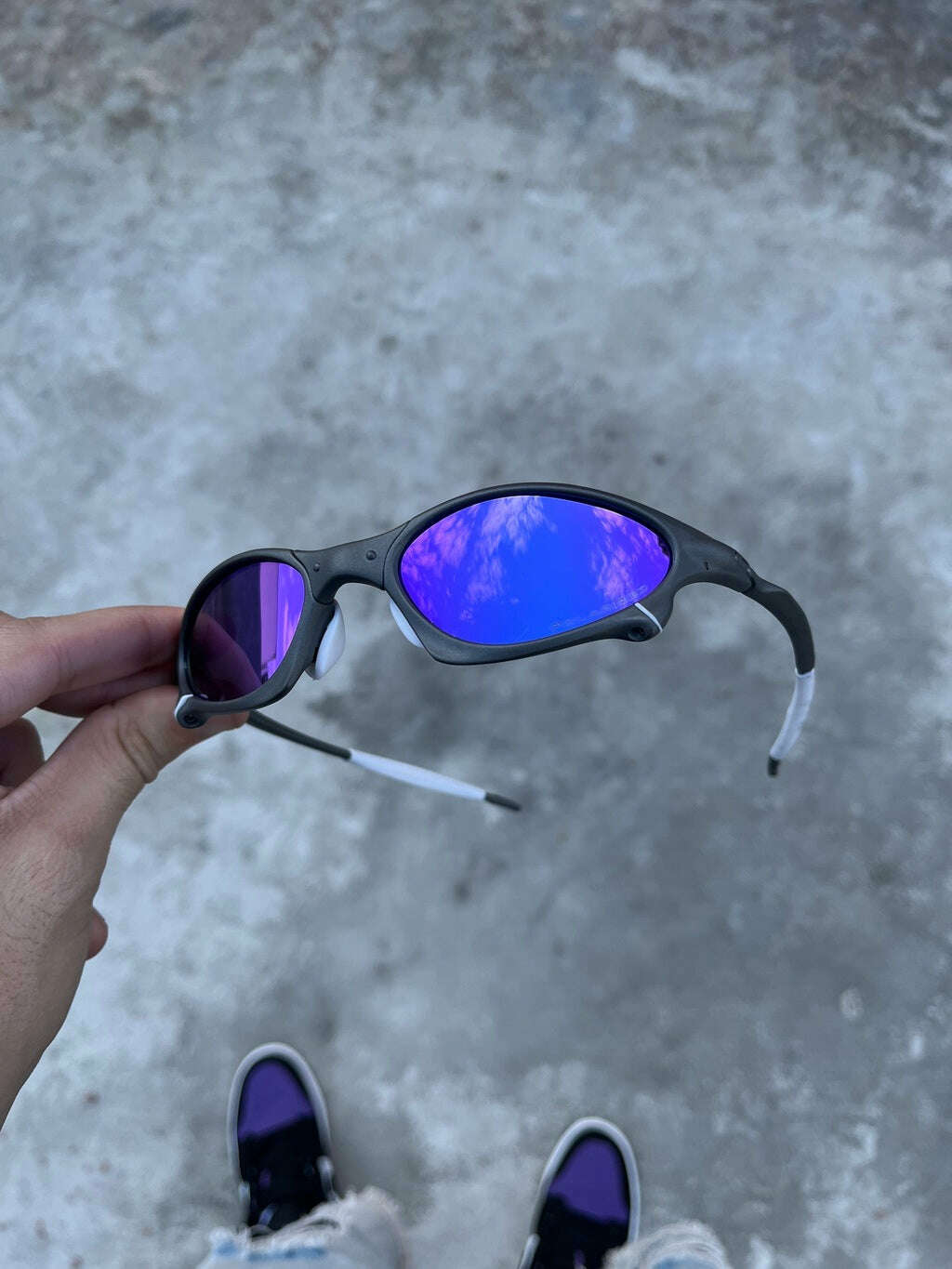 A9CB30D4-548E-430F-B074-AC8CC5830833