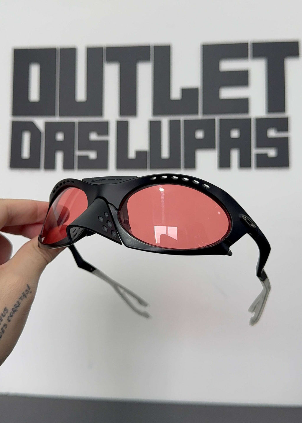 AB1D0910-ED67-4662-A646-387975A0D028