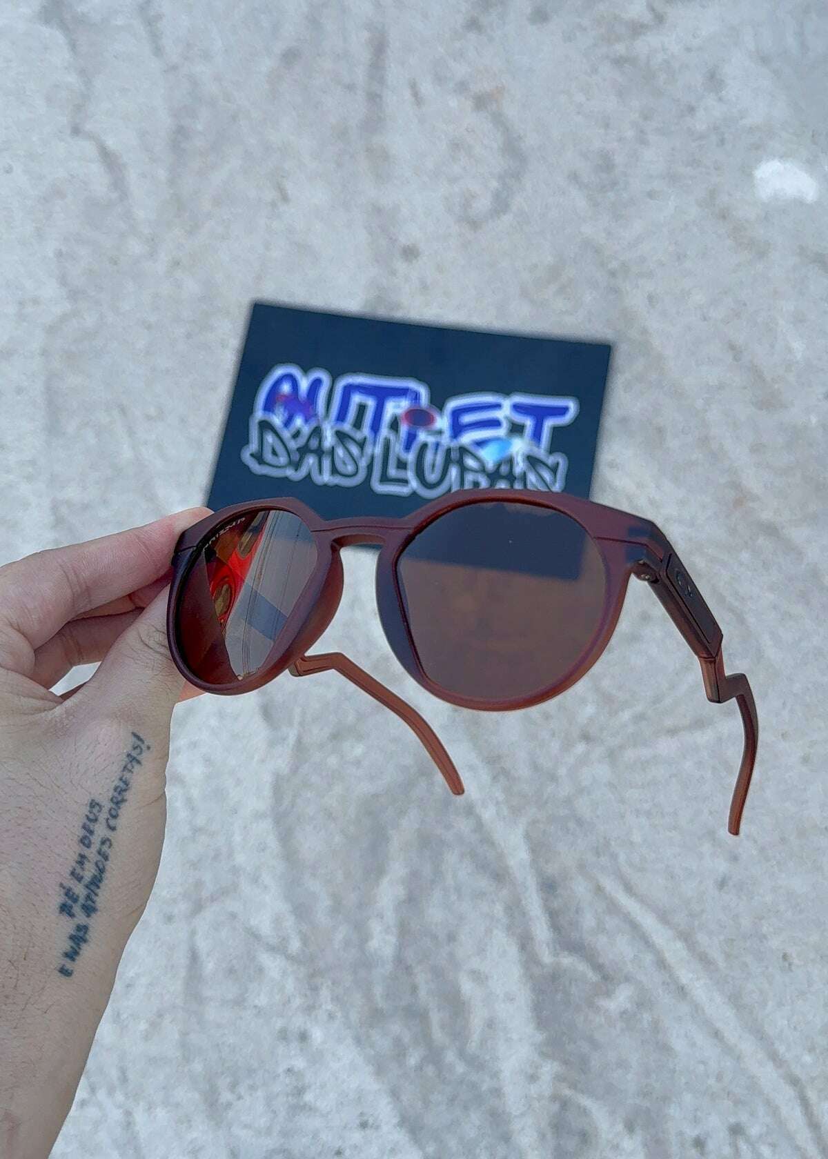 AB4CD6C1-9E75-4719-B818-4A10B0E9D20A