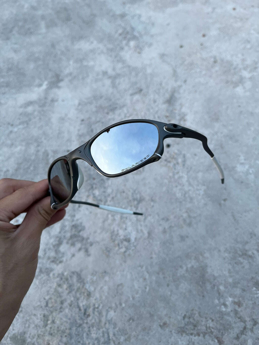 AD0E52AE-F663-4F31-913C-2F14561701D7