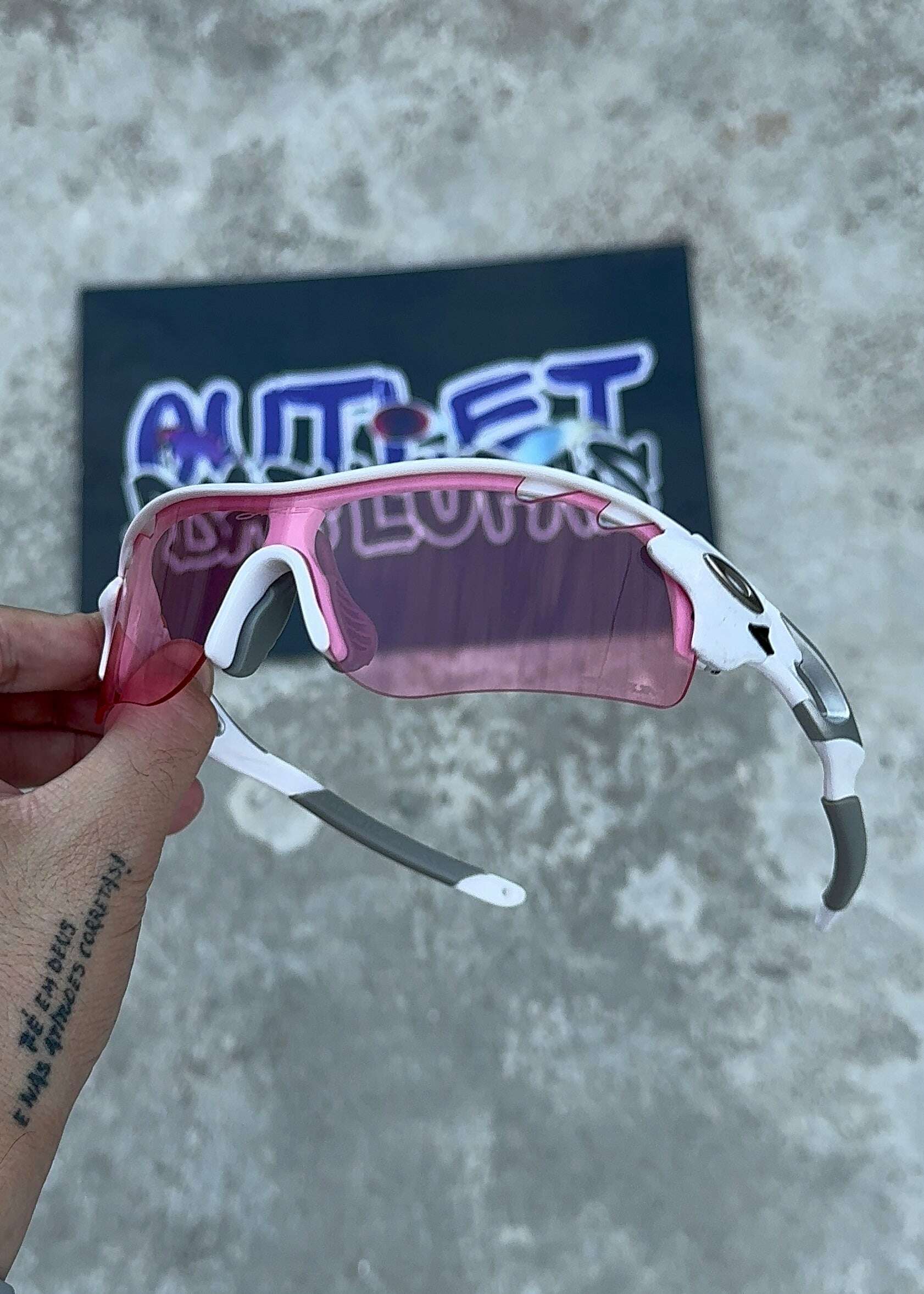 B86F4E6B-C76B-4FB0-87D5-E1F0E48D6D6A