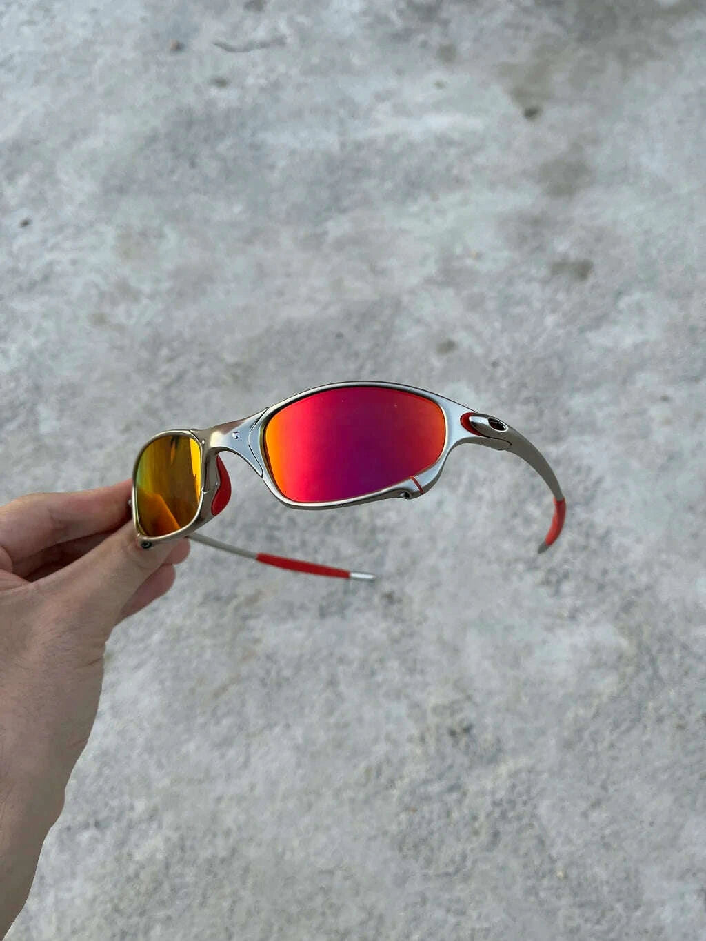 BBD02589-AC18-442D-A2CC-D47A95108069