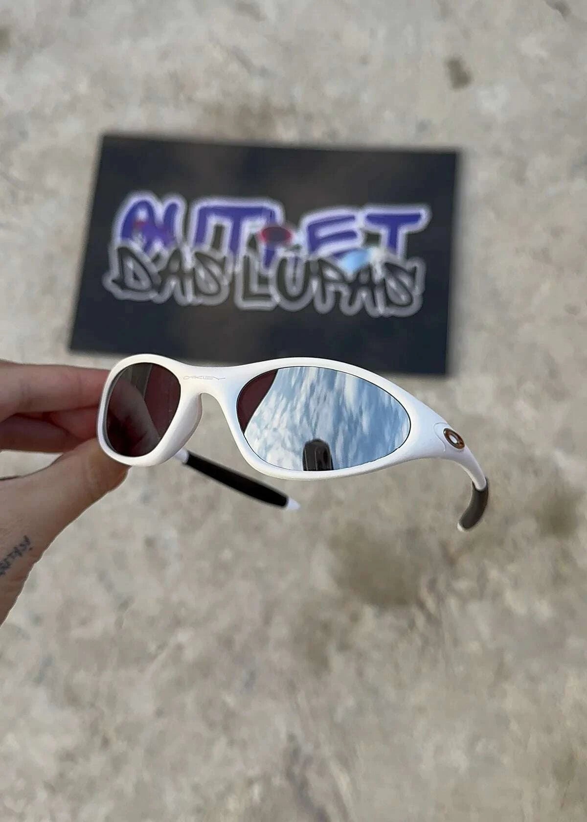 BC334096-ABEE-420B-9A78-38E498E5A805