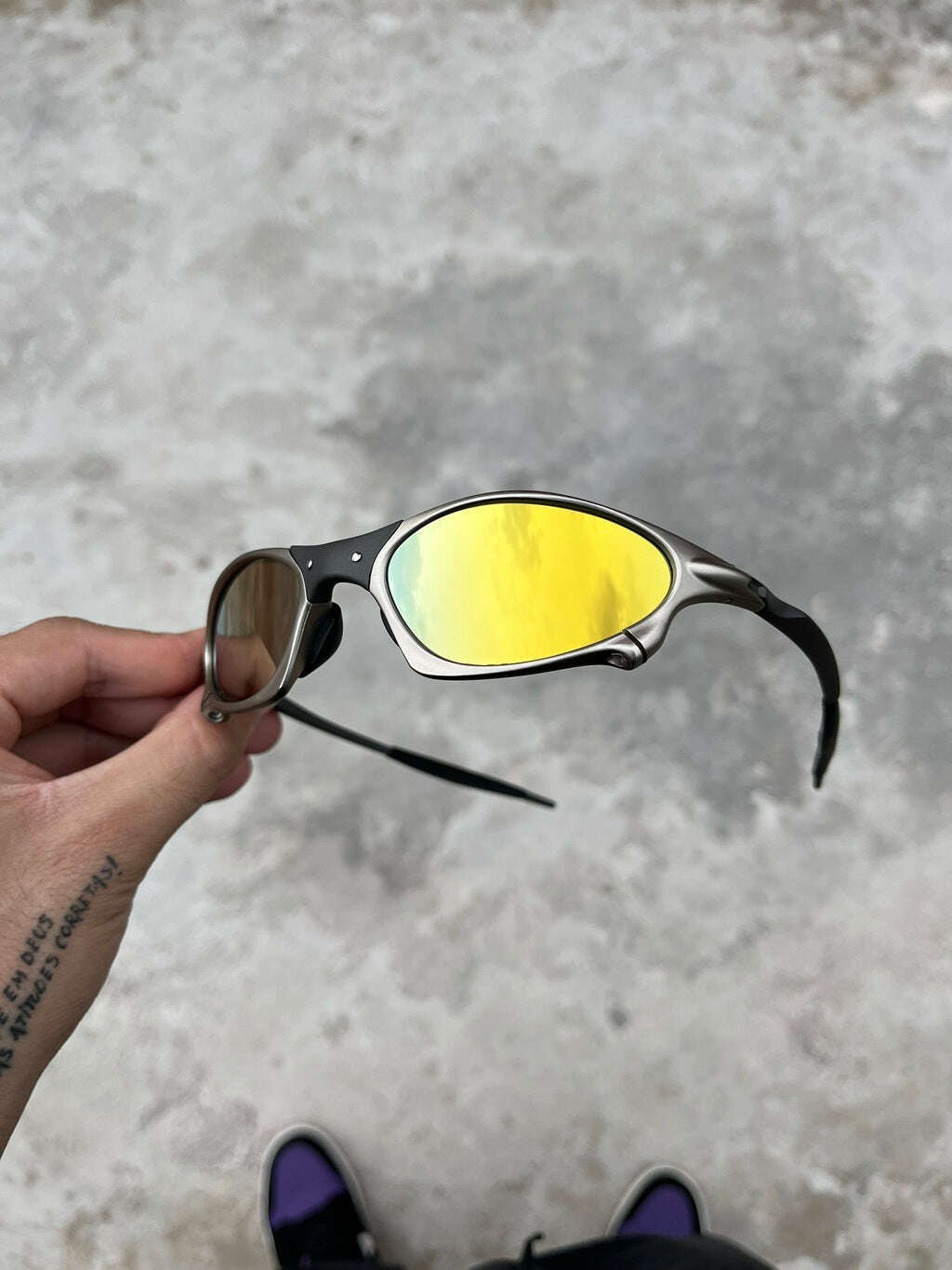 BD21D70B-351C-46EB-BF9A-4B43DB69CA02