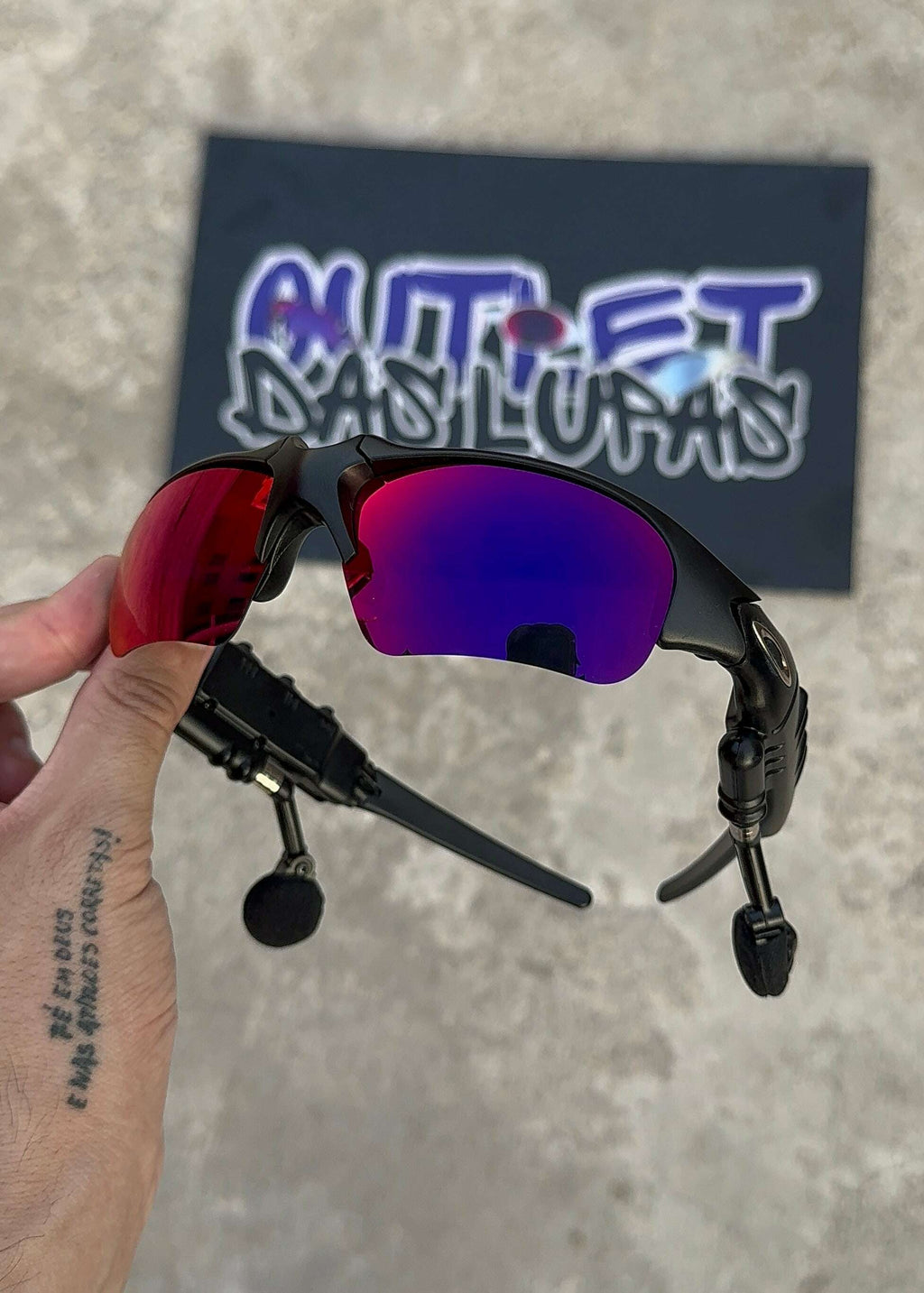 C23B821F-7FE2-464E-B1A3-3F950ADD1FA8