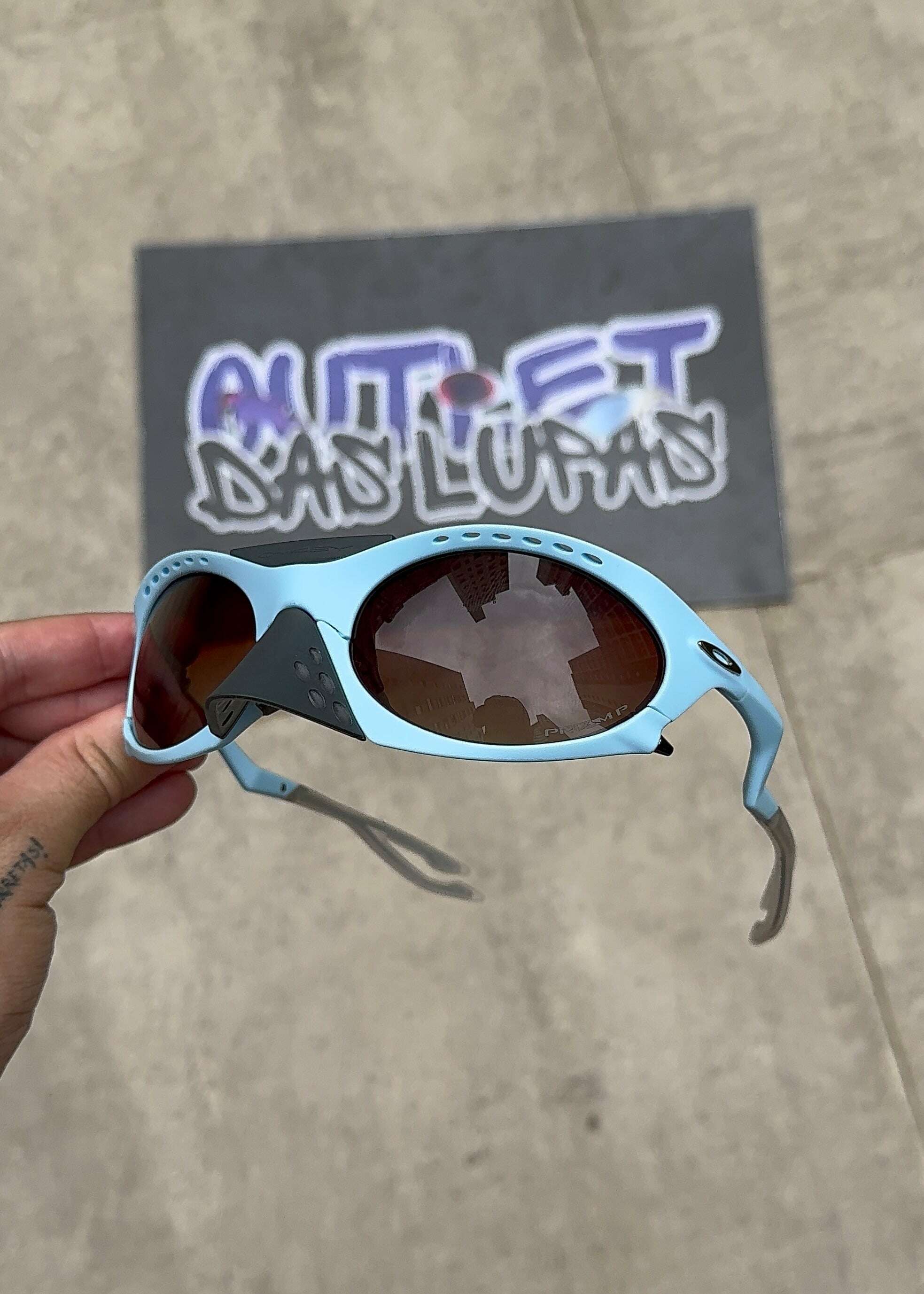 C3B2633F-A176-4336-BF82-CB3575AA05FA