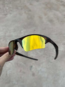 D9753B96-0D25-40C0-82E0-A0FCC753E5FD